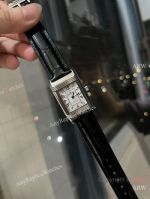 Top Quality Replica Jaeger-LeCoultre Reverso Classic Different Colors Leather Strap White Face Dial Silver Bezel Watch 24*40mm